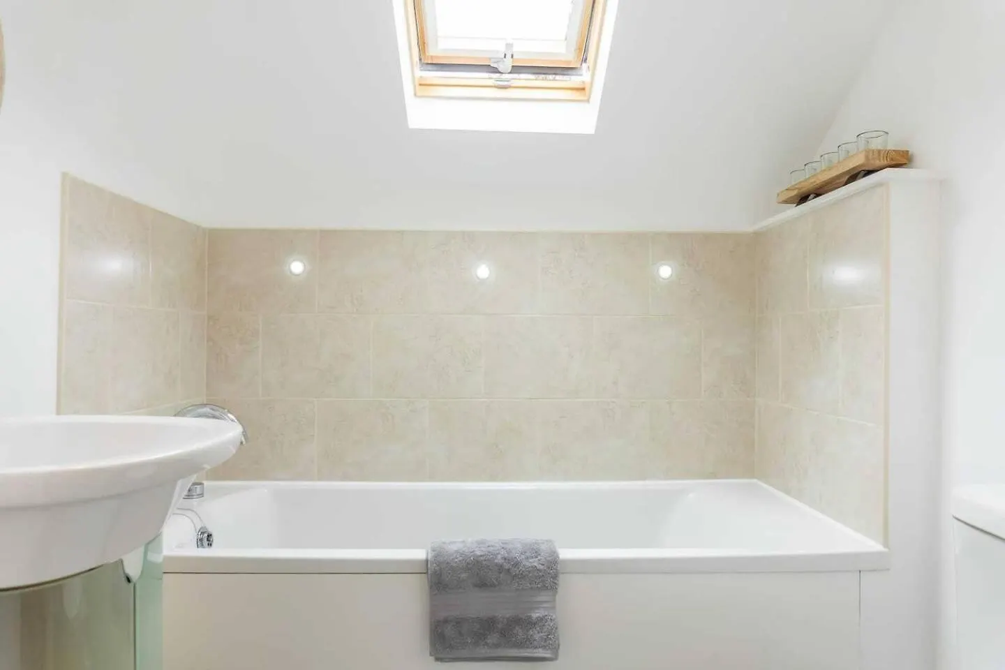 Luxury -Chelt Walking-2Bed-Long Stays-Parking Cheltenham 0*,  United Kingdom